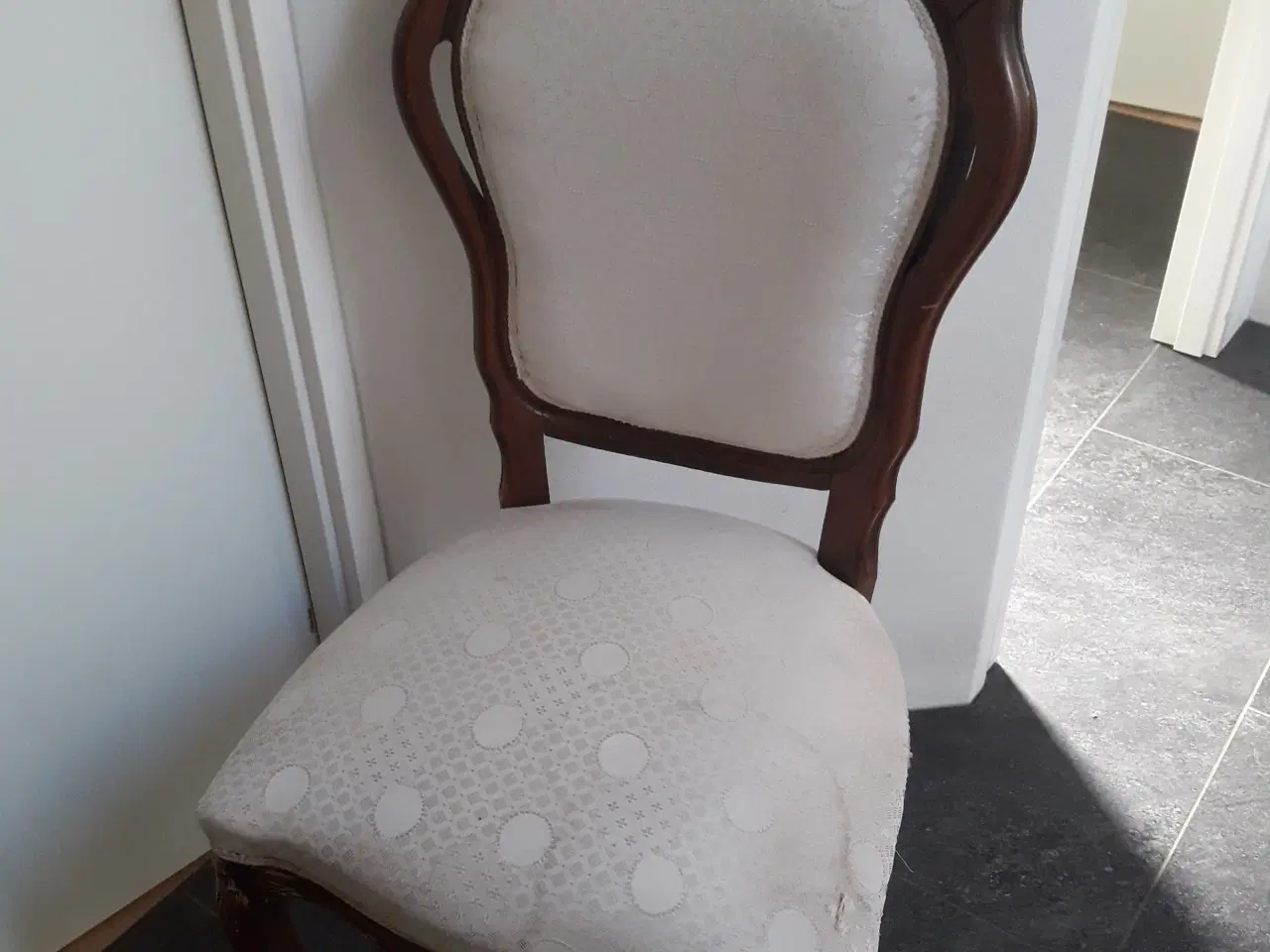 Billede 3 - gamle stole
