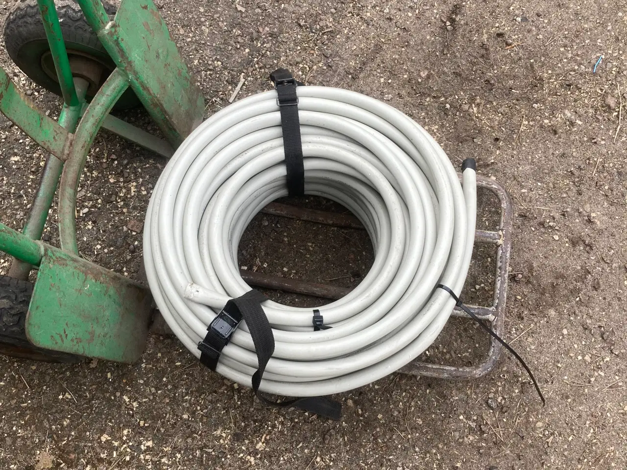 Billede 1 - Kabel 27x1,5