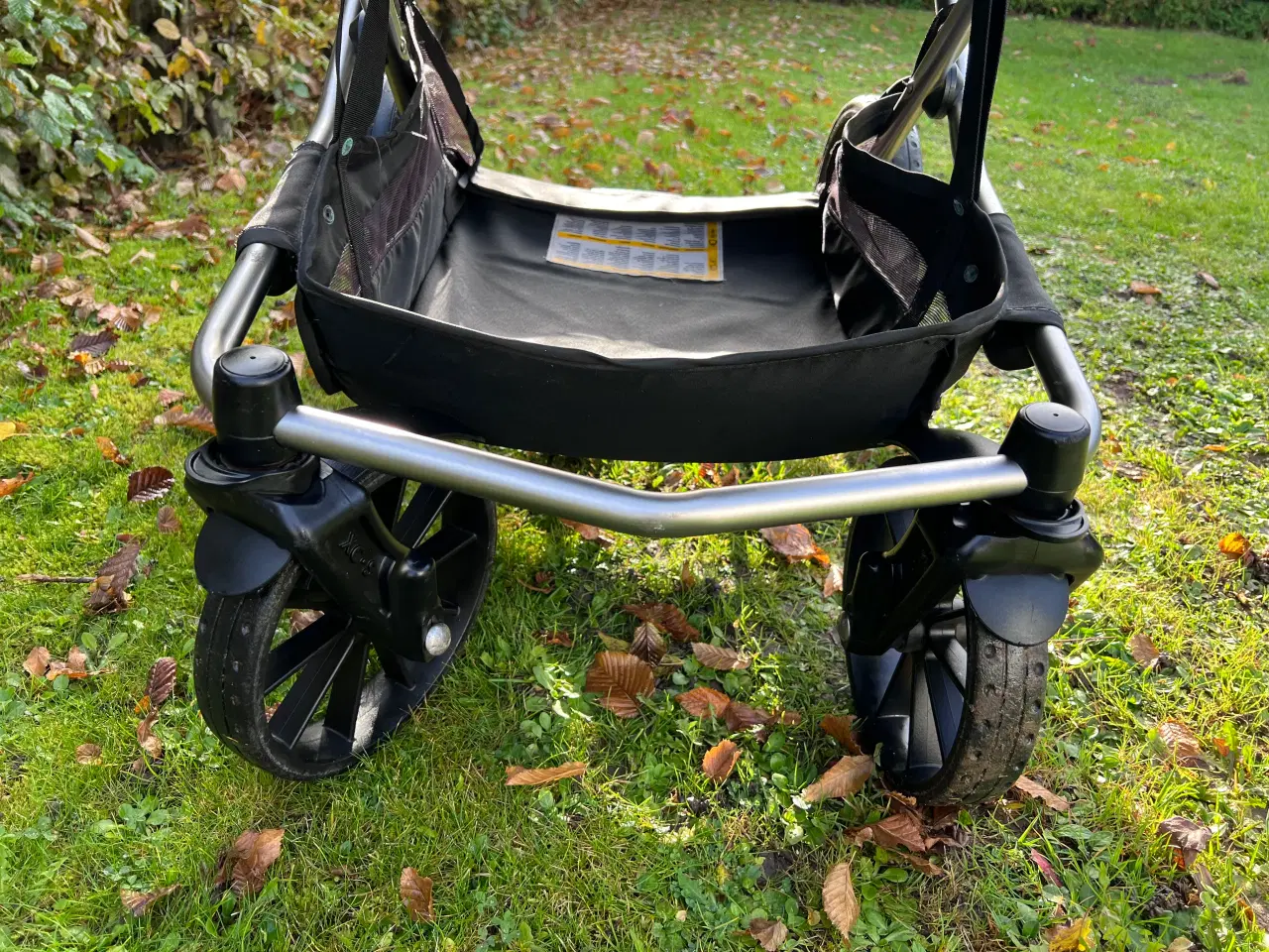 Billede 11 - Emmaljunga Big Star barnevogn med tilbehør