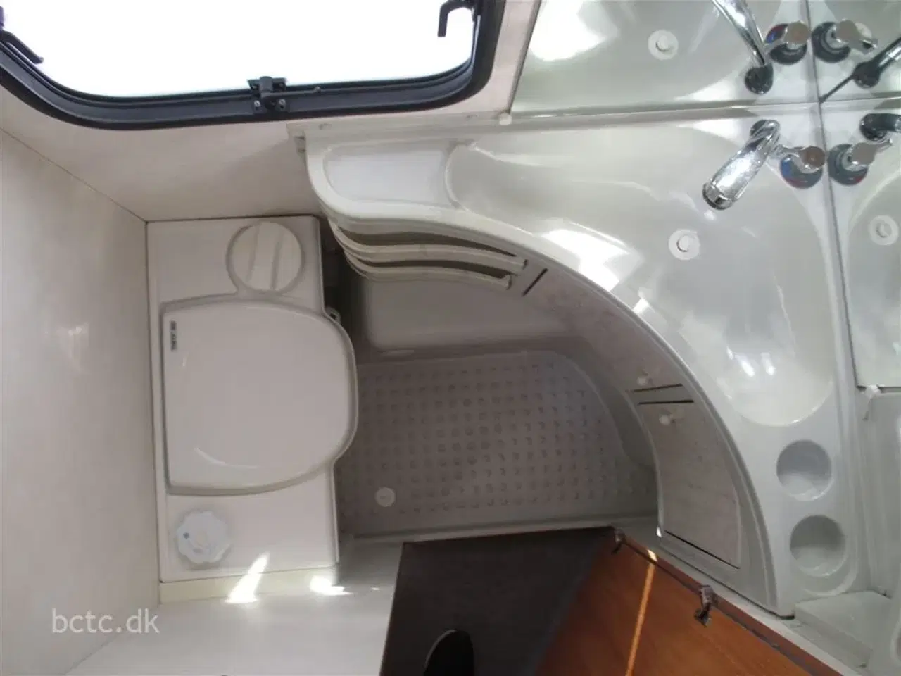 Billede 7 - 2004 - Adria Adora 472 LU MOVER + FORTELT 3 M DYB (NYERE)