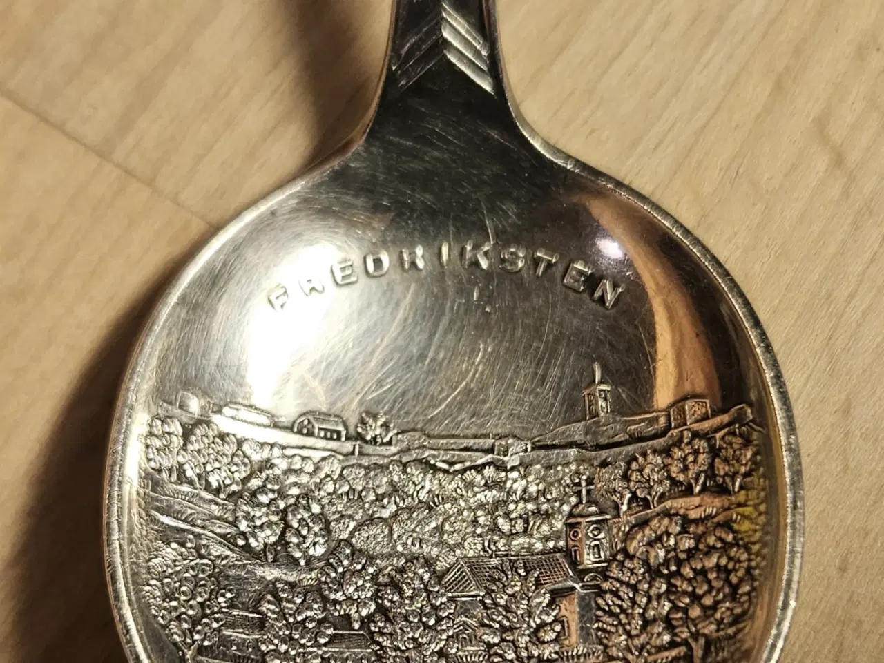 Billede 2 - FREDRIKSTEN HALDEN NORSK SOUVENIR SKE