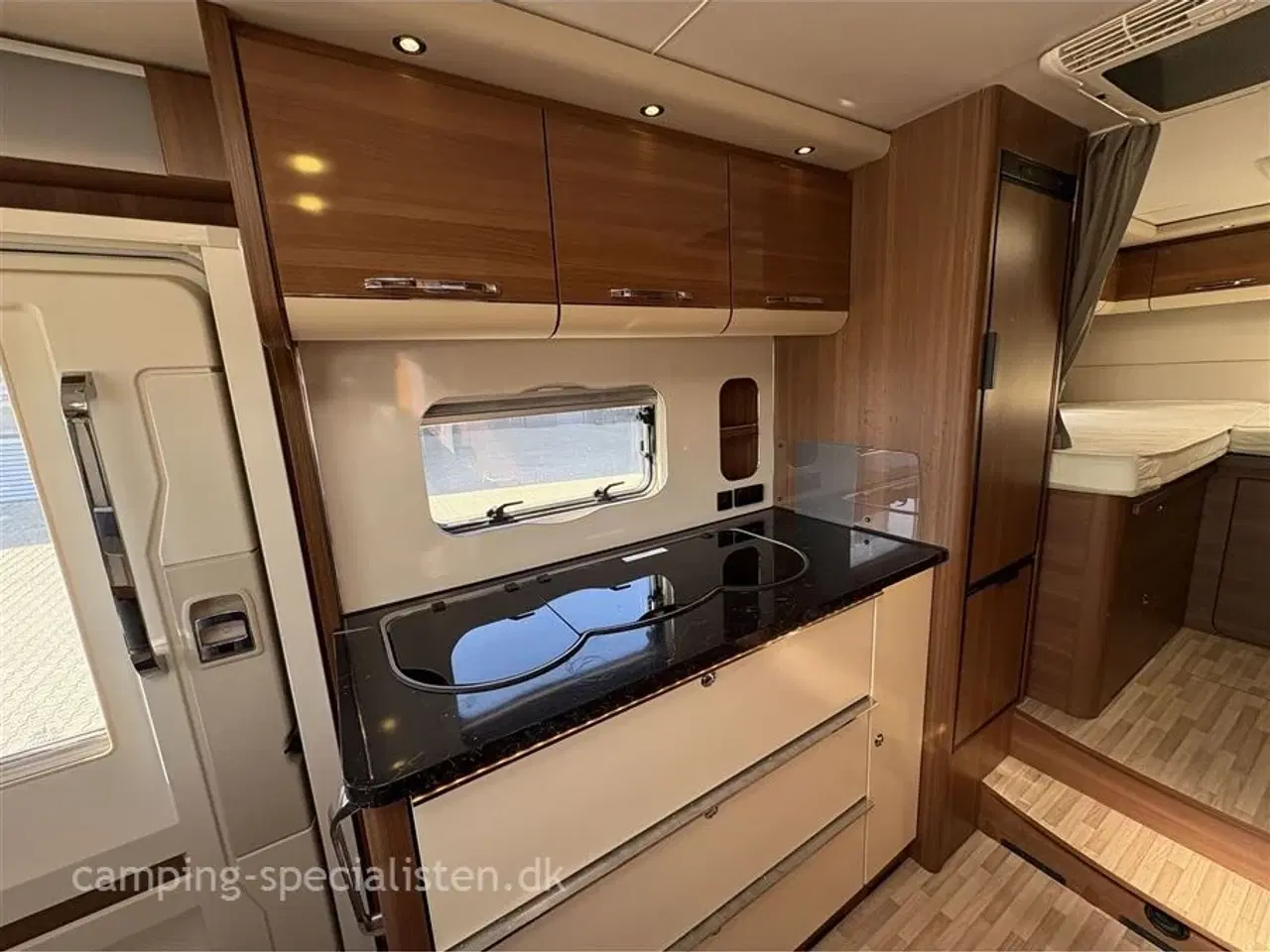 Billede 11 - 2016 - LMC Explorer Comfortline I680 G   LMC Explorer Comfortline I680 G 2016 - Se den nu hos Camping-Specialisten.dk