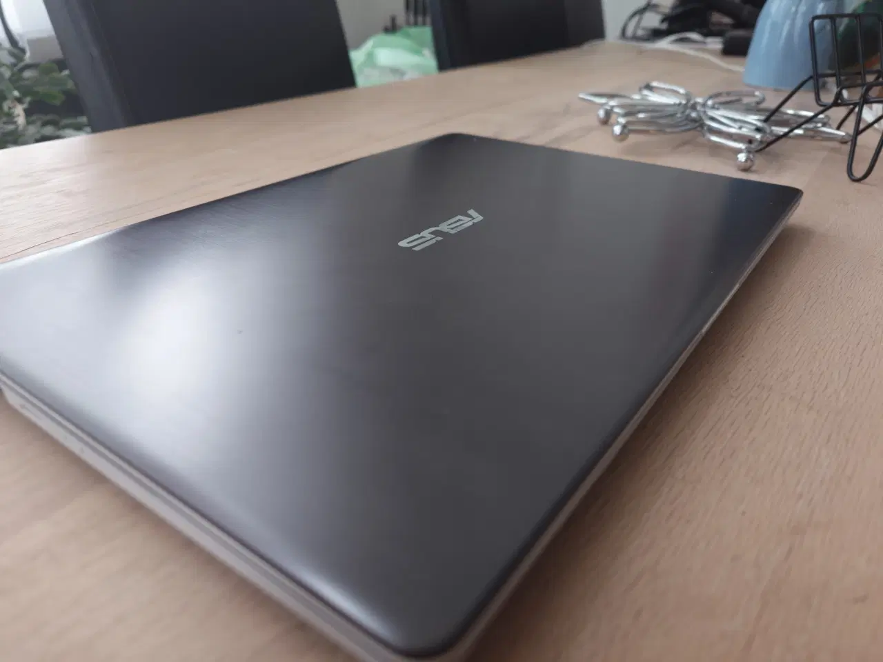 Billede 4 - Asus VivoBook 14 super studiebærbar med ny batteri