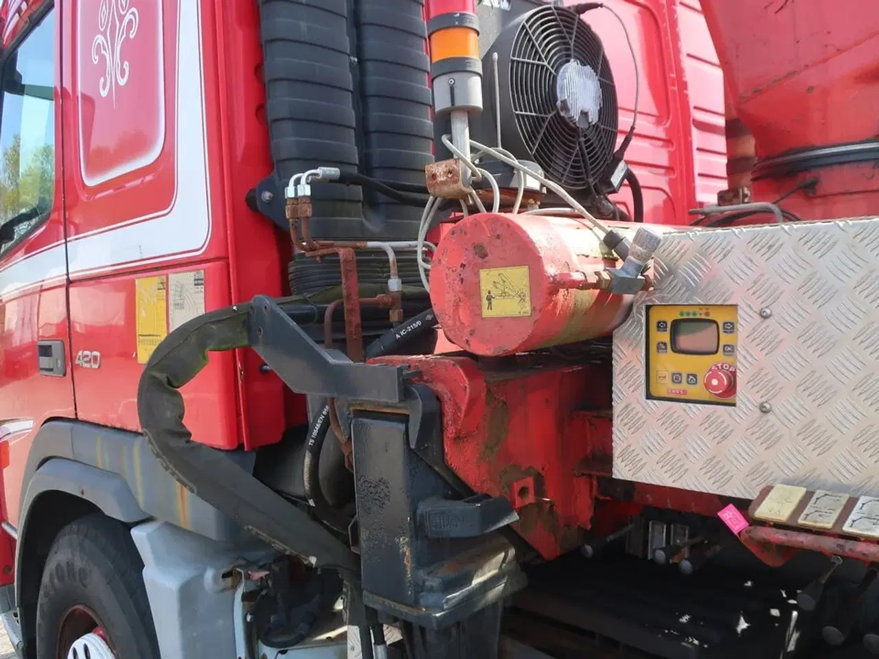 Billede 18 - Lastbil m. kran VOLVO FM12