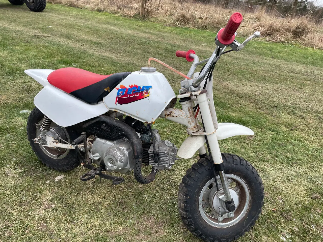 Billede 5 - Honda z50 kopi