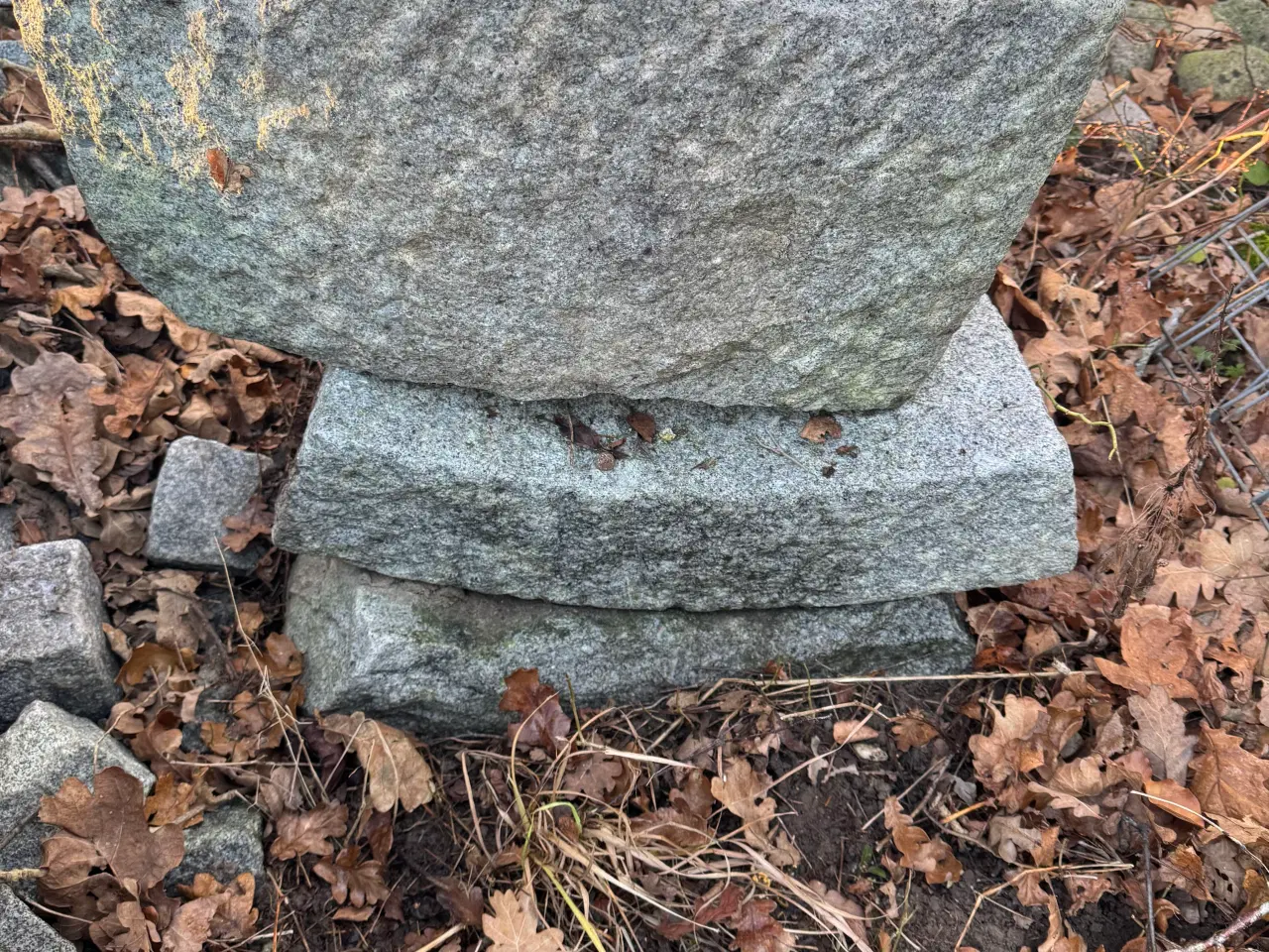 Billede 1 - Buede granitsten