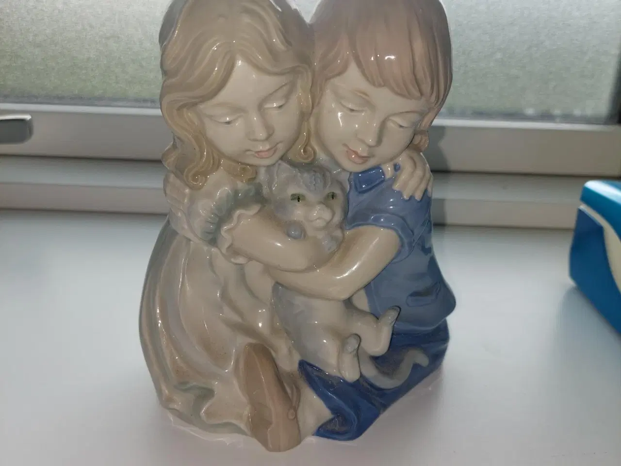 Billede 1 - porcelæns tvillinger figur