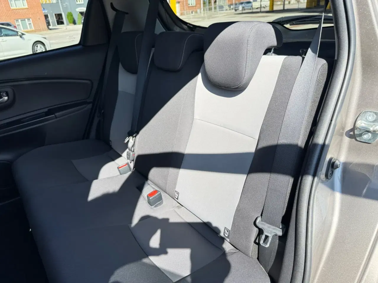 Billede 8 - Toyota Yaris 1,5 VVT-iE T2 Limited
