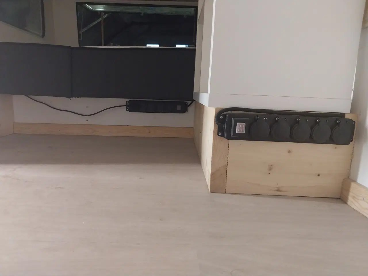 Billede 9 - Nyrenoveret campingvogn 