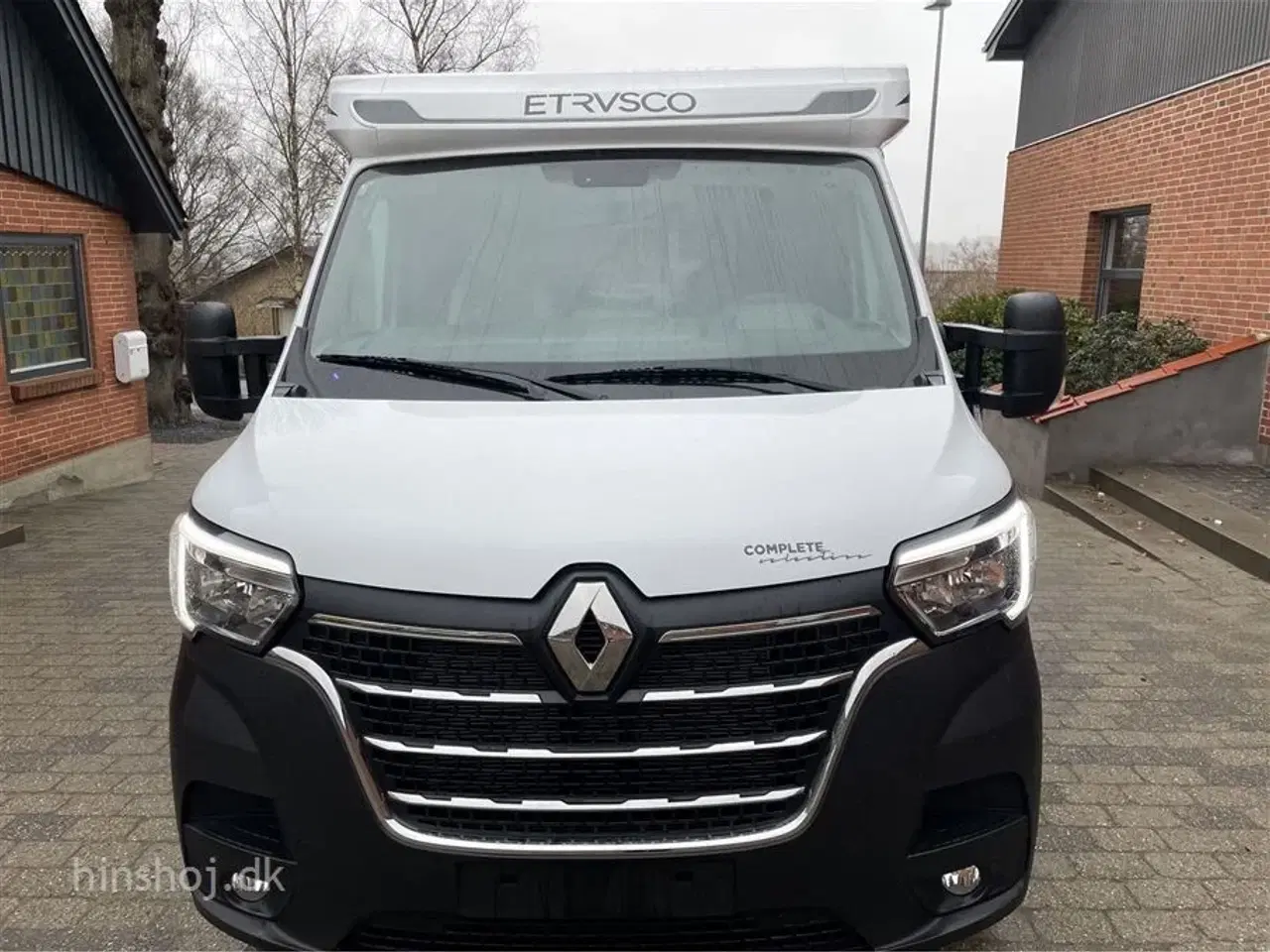 Billede 20 - 2024 - Etrusco V 6.8 SR Complete Sel.   Etrusco V 6.8 SR – Super Lækker Van fra Italienske Etrusco by Hymer