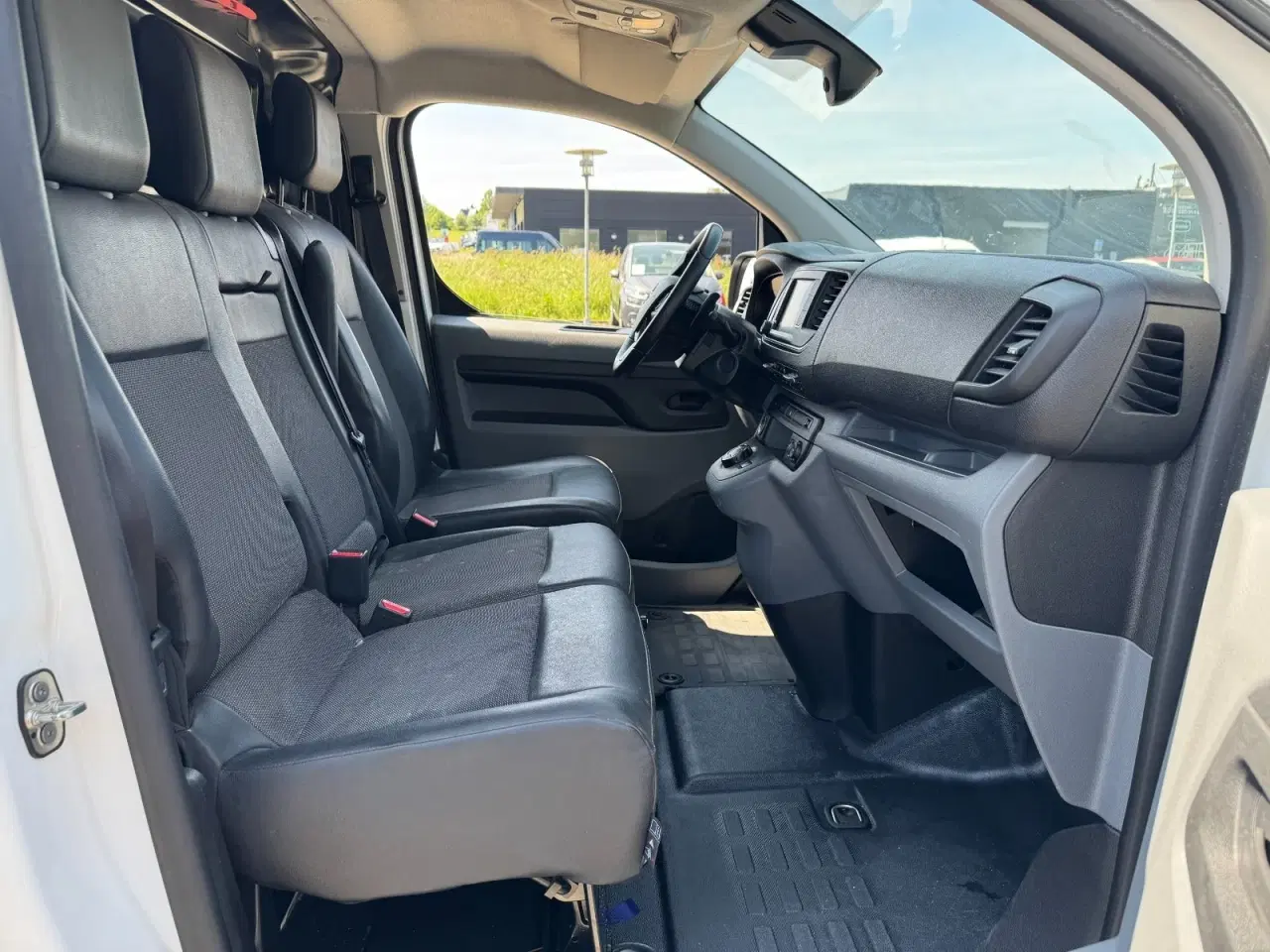 Billede 10 - Opel Vivaro 2,0 D 145 Enjoy L3V2 aut.