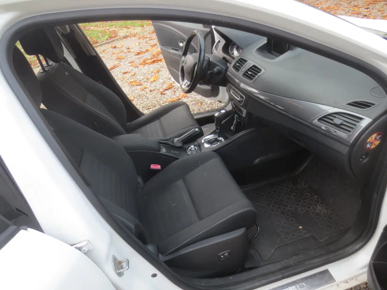 Billede 15 - Renault Megane 1.5 DCI 110 Hk. Årg 15. Stc Aut.