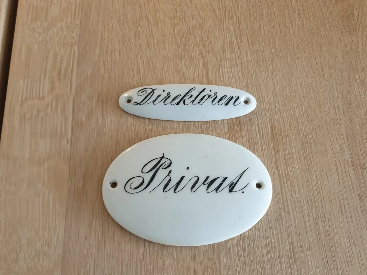 Billede 1 - Porcelænsskilte gl samlet bud modtages