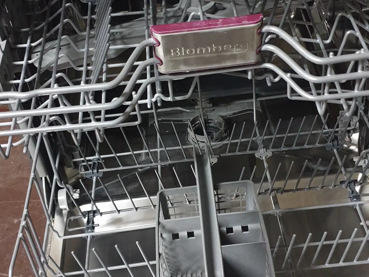 Billede 2 - Blomberg underbygget opvaskemaskine