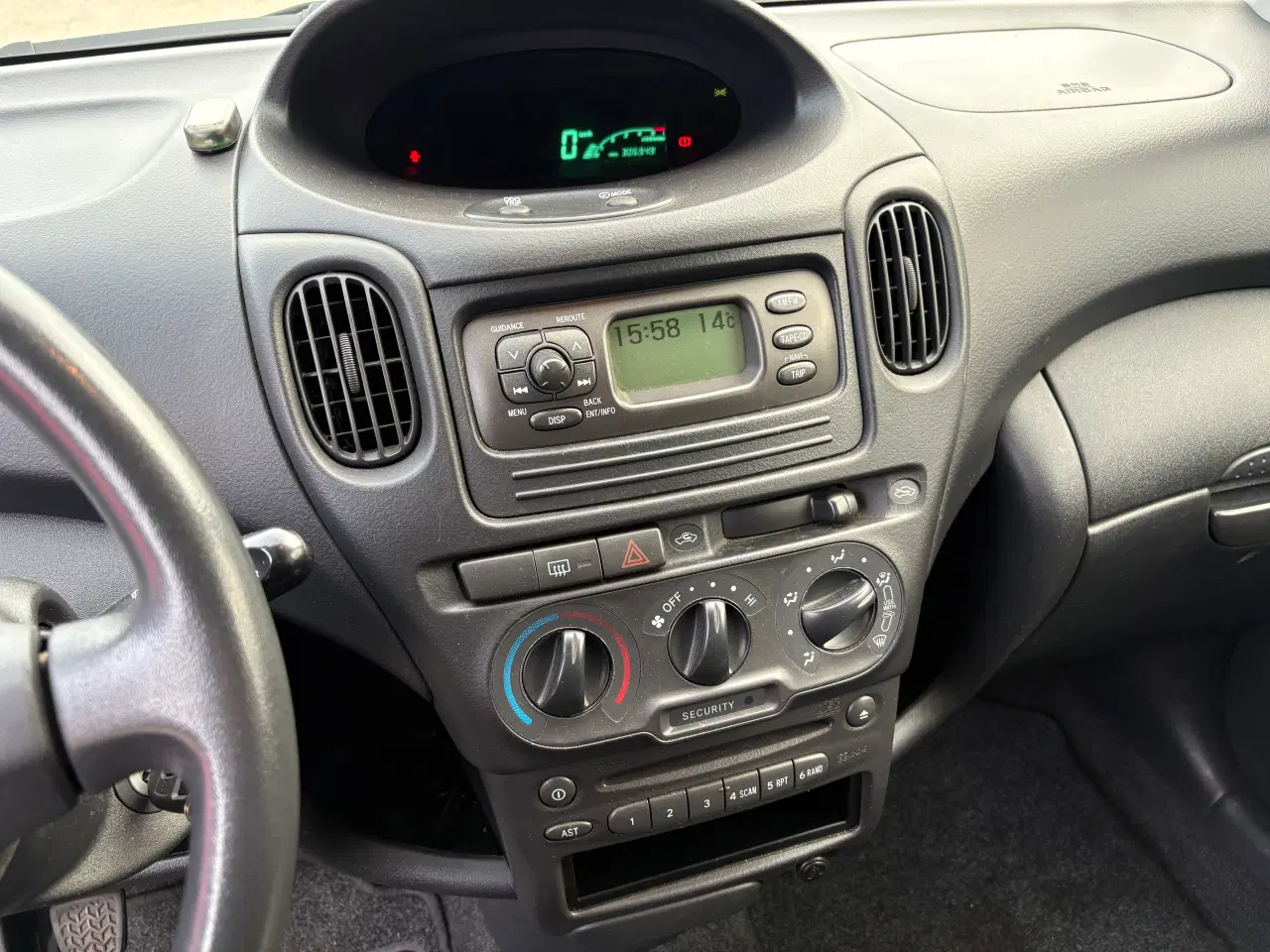 Billede 15 - Toyota Yaris 1,4 Verso disel netop nysynet