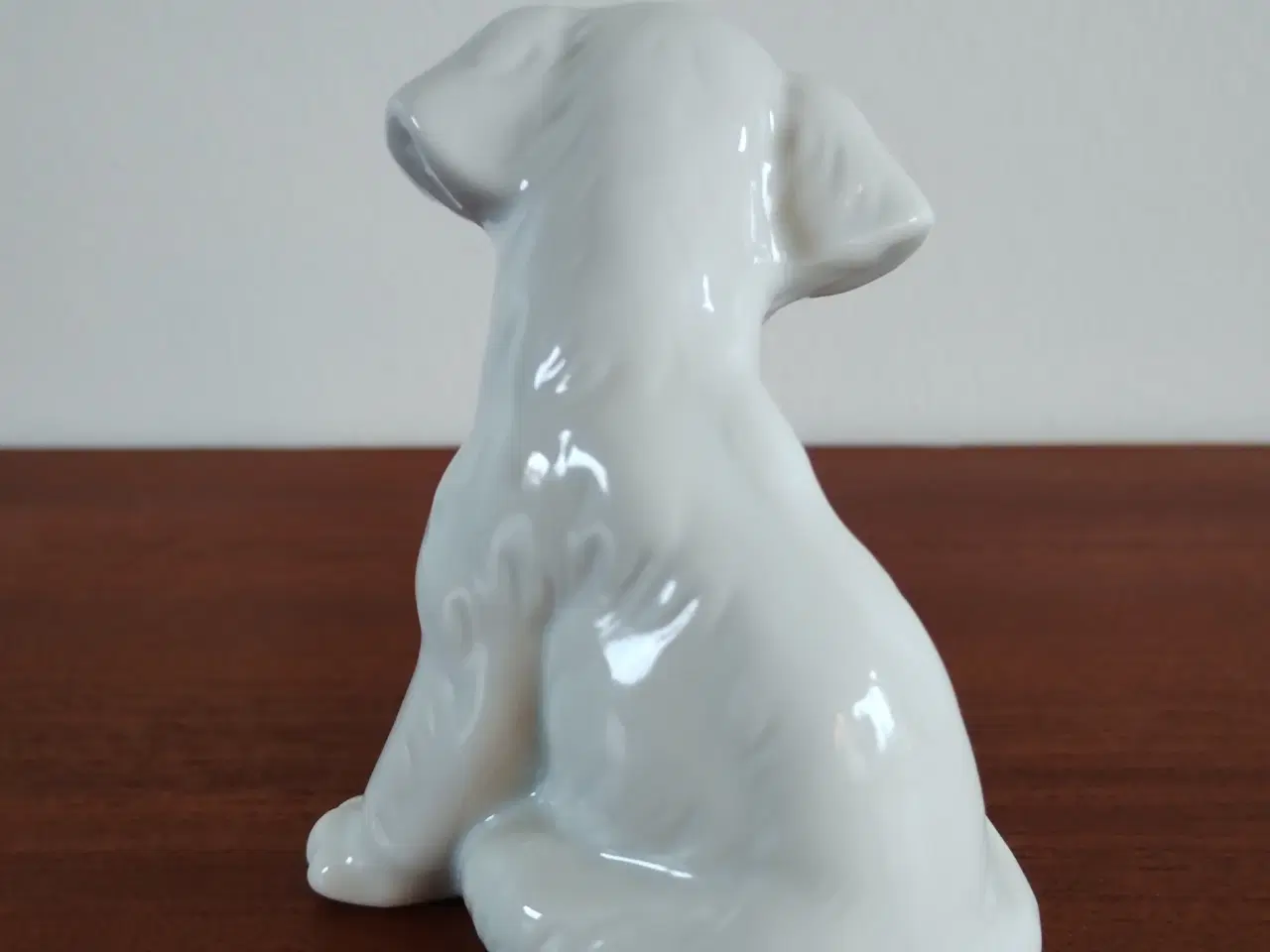 Billede 3 - Flot lille porcelænshund