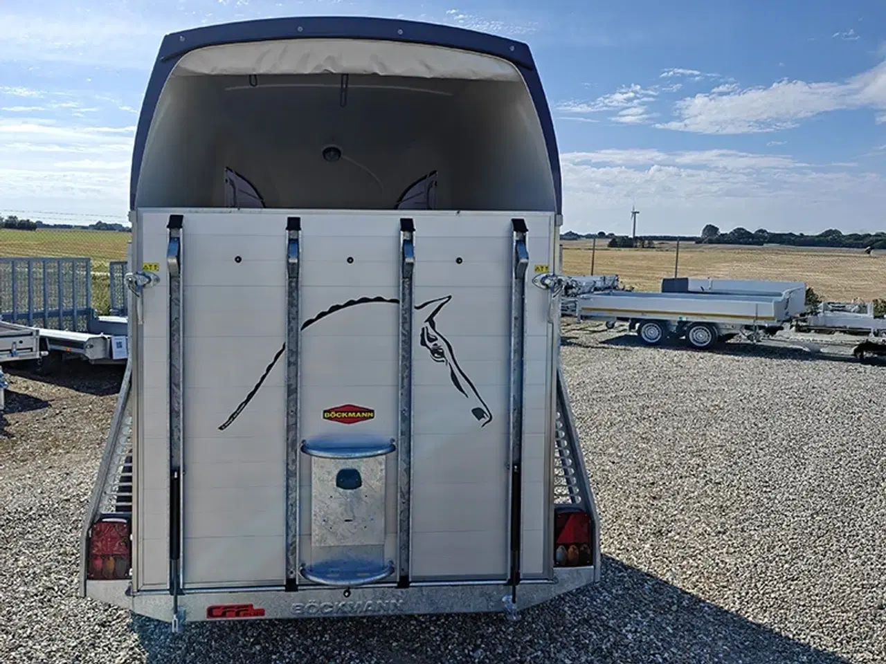 Billede 4 - Böckmann Champion Kutsche C hestetrailer med plads til vogn