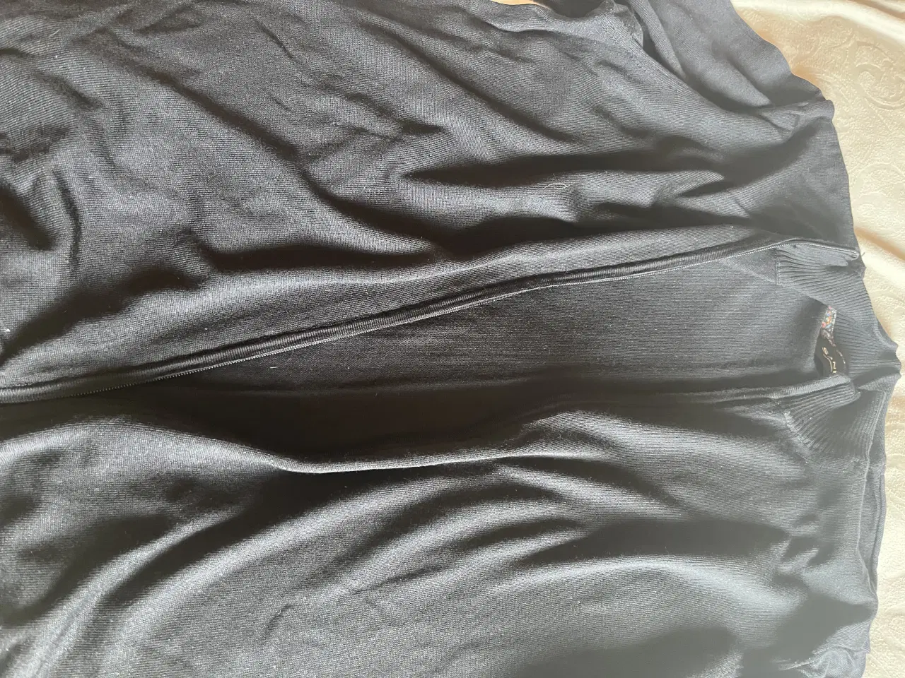 Billede 2 - Lækker strik trøje fra Sand