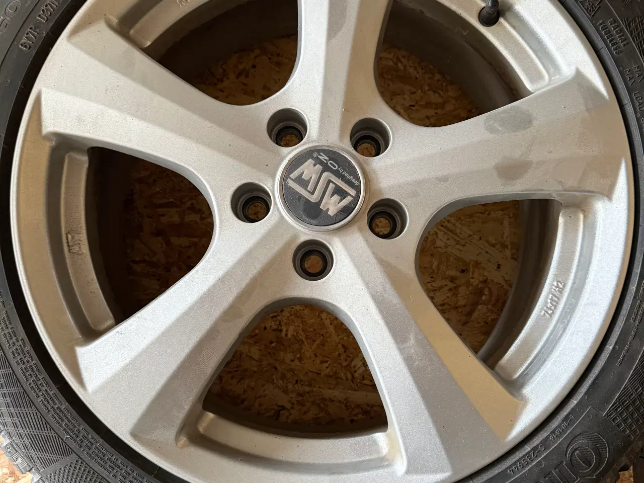 Billede 4 - Næsten helt nye vinter dæk 