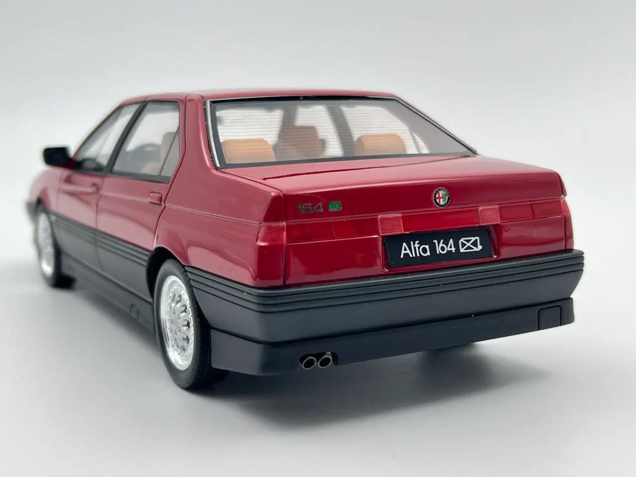 Billede 7 - 1993 Alfa Romeo 164 3.0 V6 Q4 1:18  Super sjælden 