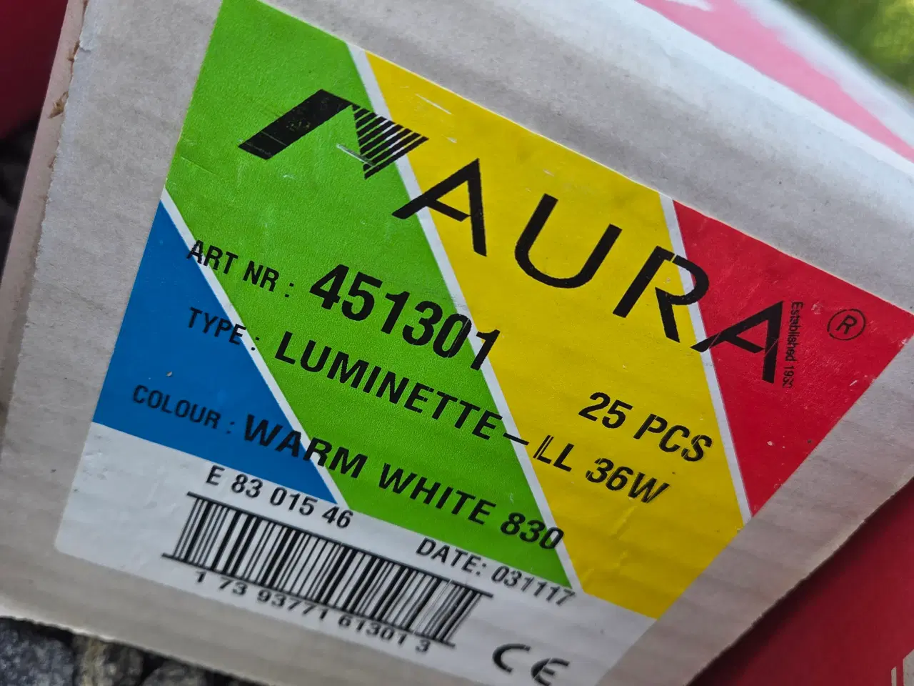 Billede 2 - Aura luminette-ll 36w warm white 830