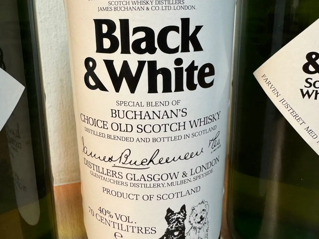 Billede 5 - Black & White blended scotch whisky - 3 stk.