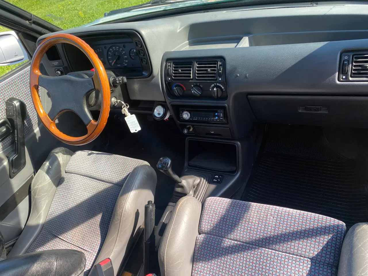 Billede 7 - Ford Escort 1,6 XR3i Cabriolet 2d