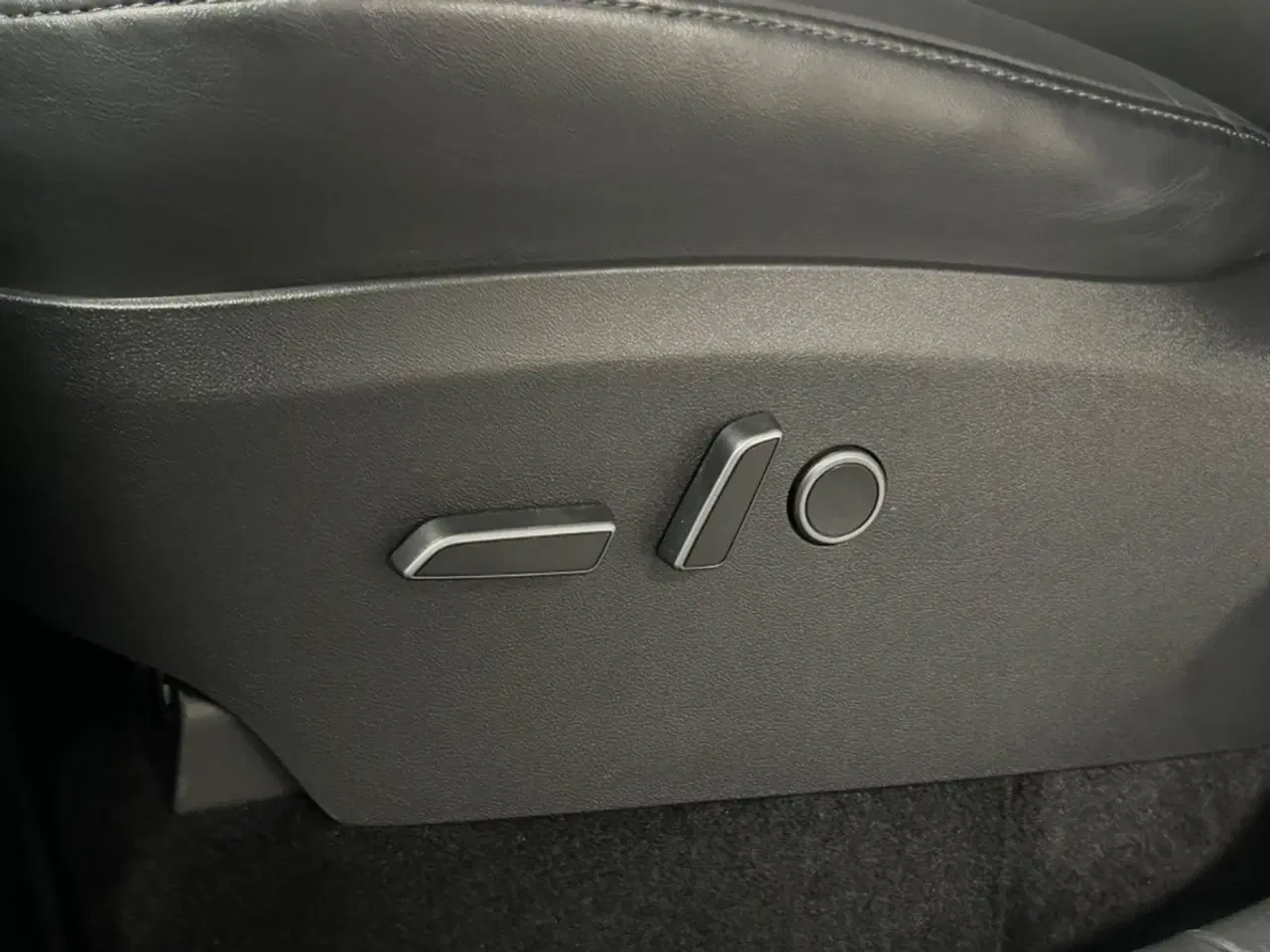 Billede 8 - Tesla Model Y Long Range AWD