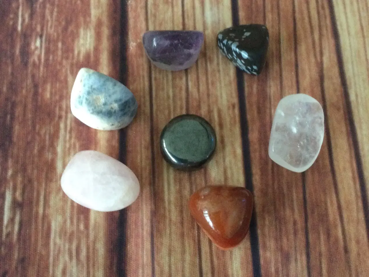 Billede 1 - 7 stk krystaller til chakra healing ~ Tilbud 