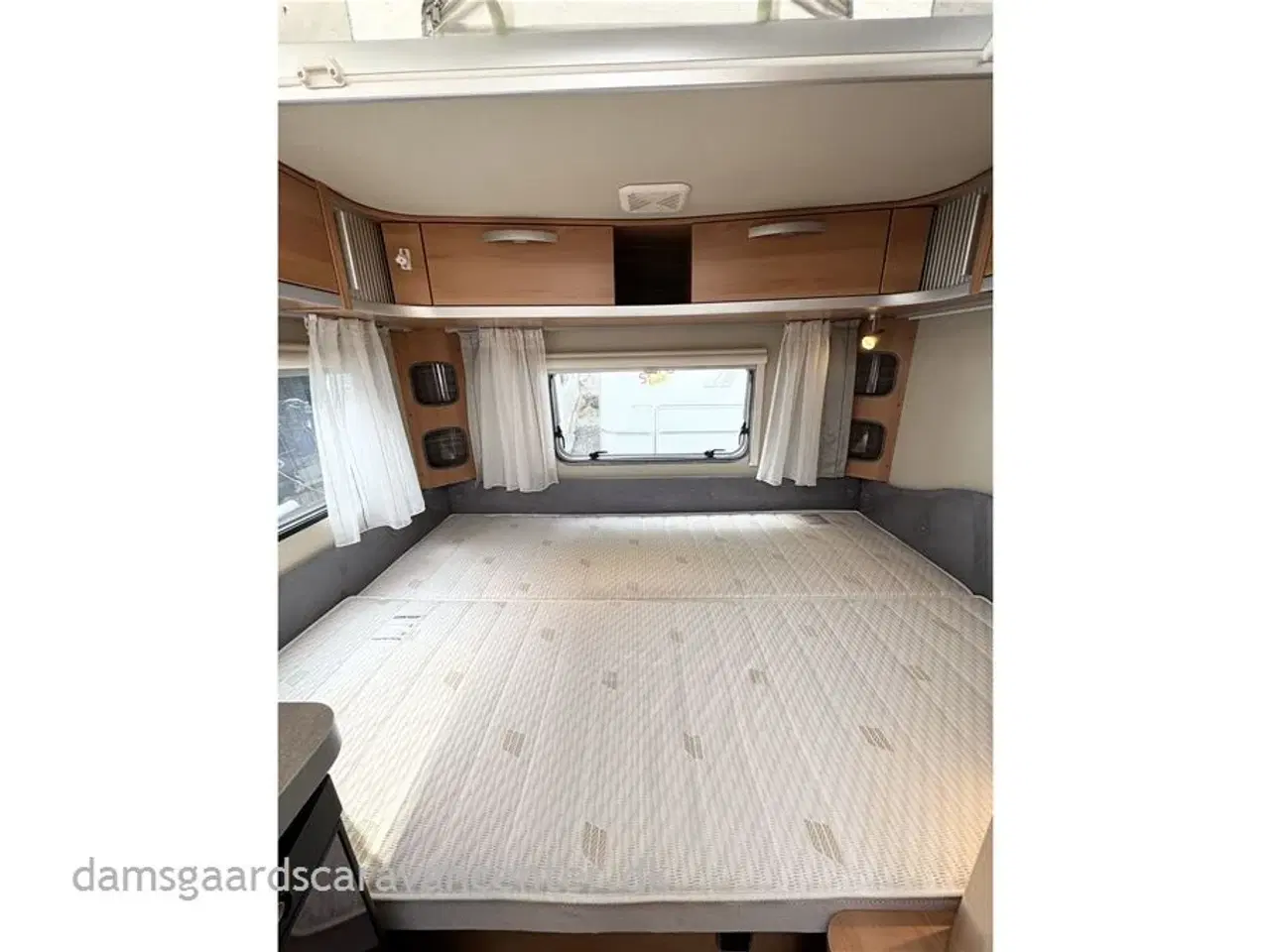 Billede 8 - 2015 - Hymer Feeling 425   Dobbeltseng-Mover-Let vogn