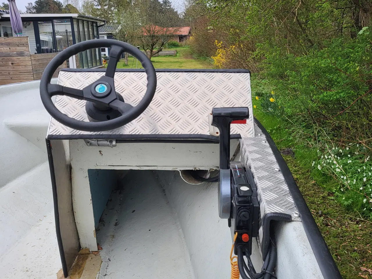 Billede 5 - styrpult jolle med ny 10hk motor