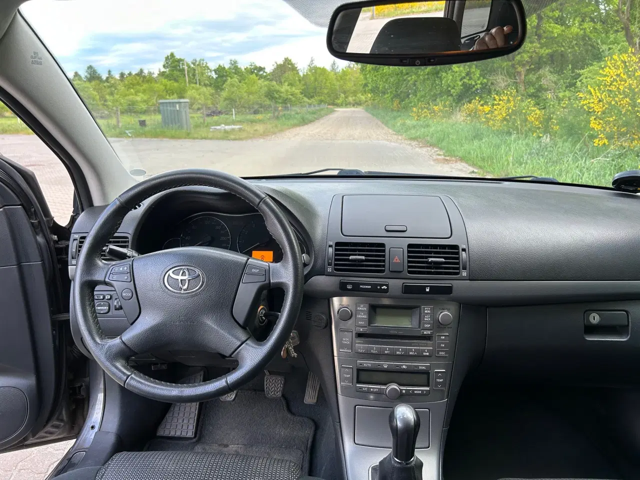 Billede 8 - Toyota Avensis Sol 1,8 vvt-i Stc. Nysynet.