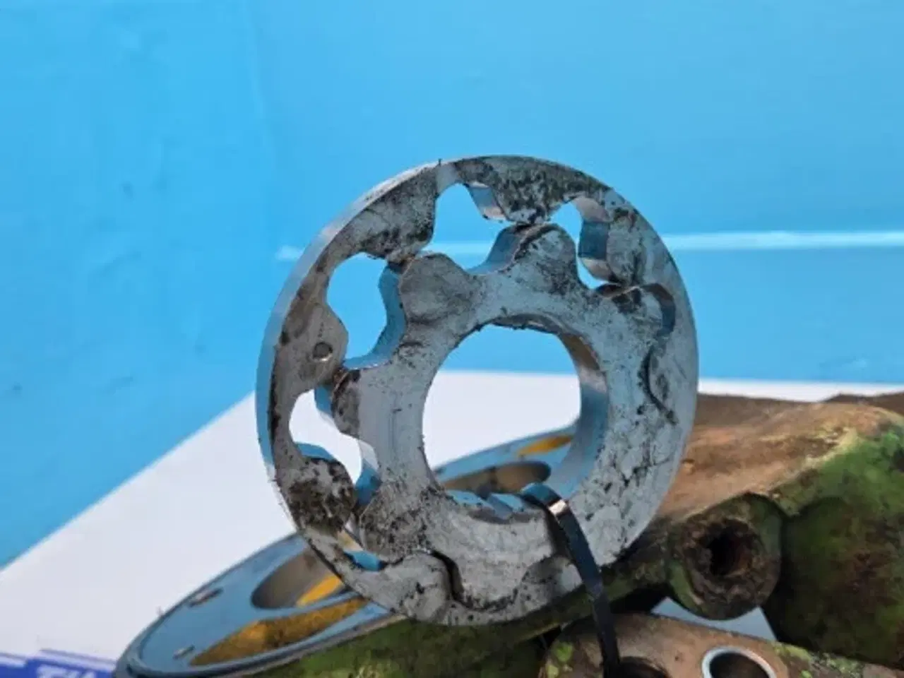 Billede 10 - John Deere 6300 Oliepumpe AL154091