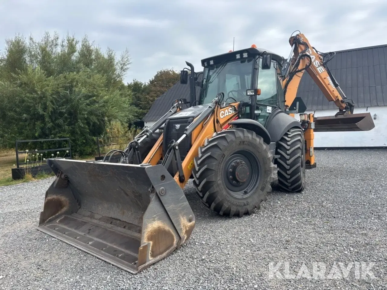 Billede 1 - Rendegraver Case 695ST med tilbehør