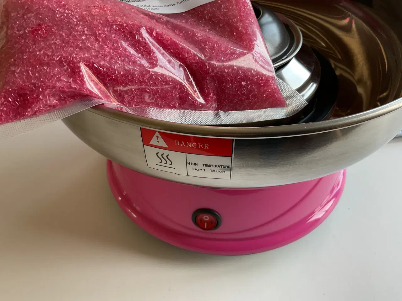 Billede 5 - Candyfloss-maskine Ny. 420-W + Sukker og pinde  Ny