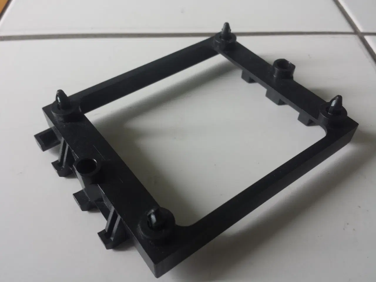 Billede 2 - Socket 939/940 Plastik Mounting Bracket t. AMD CPU