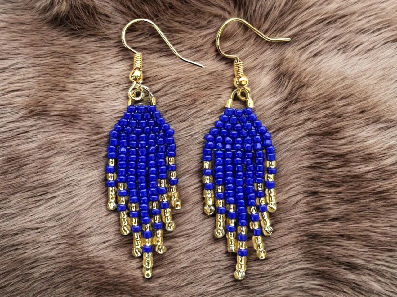 Billede 2 - Grønlandske øreringe, håndlavede