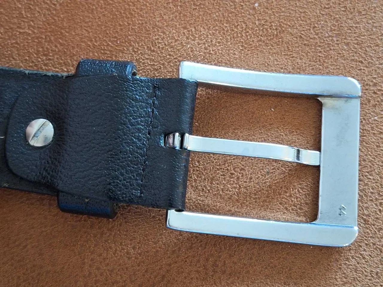 Billede 4 - Sort læderbælte 