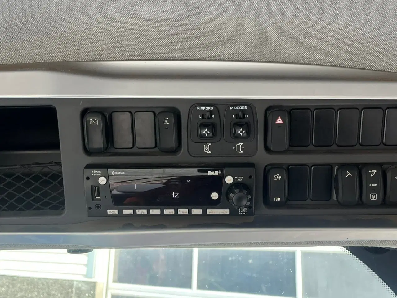 Billede 11 - New Holland T7.315 HD New Gen BluePower med frontlift og frontPTO