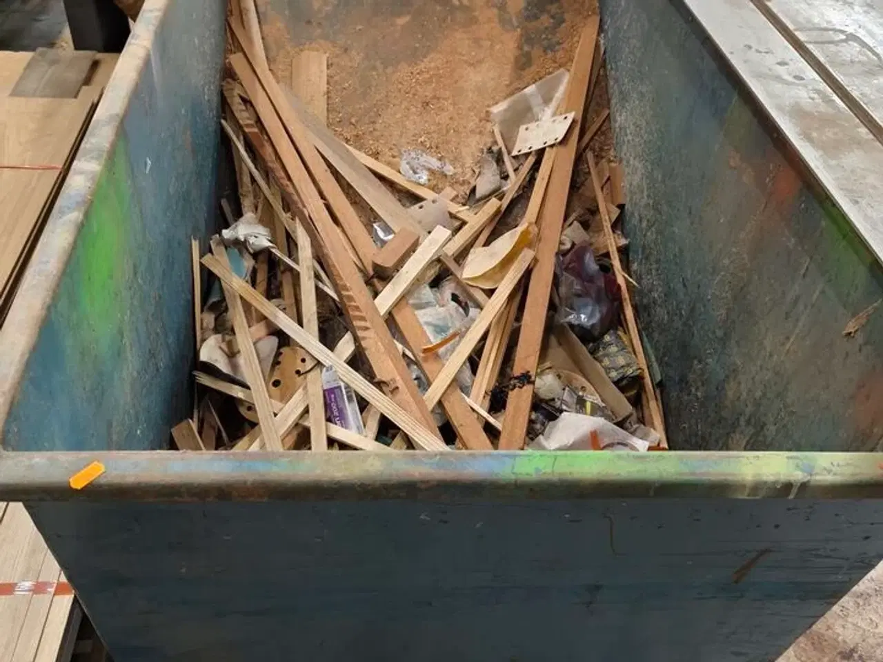 Billede 1 - Vippecontainer