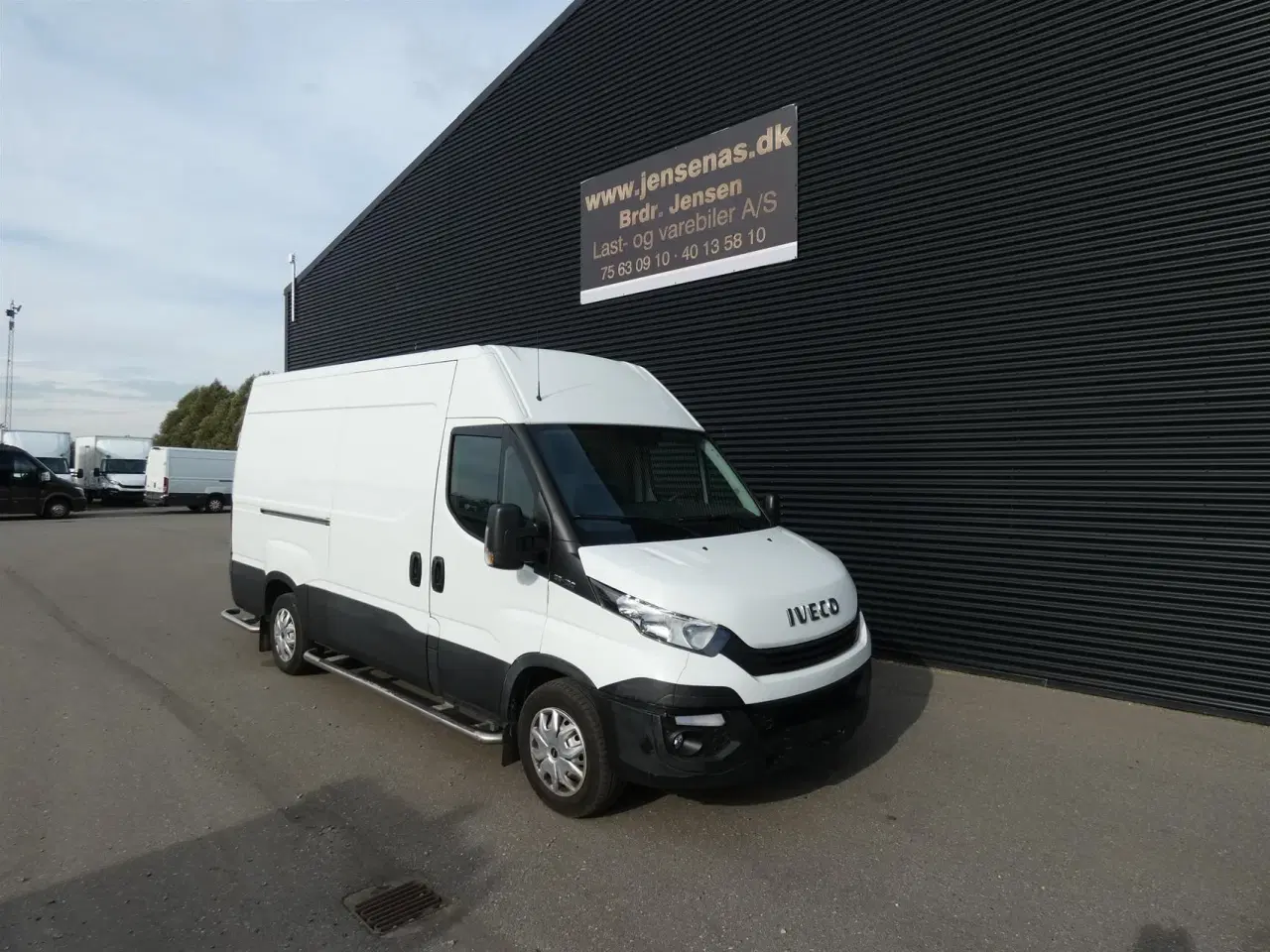 Billede 1 - Iveco Daily 35S14 12m3 2,3 D 136HK Van 6g