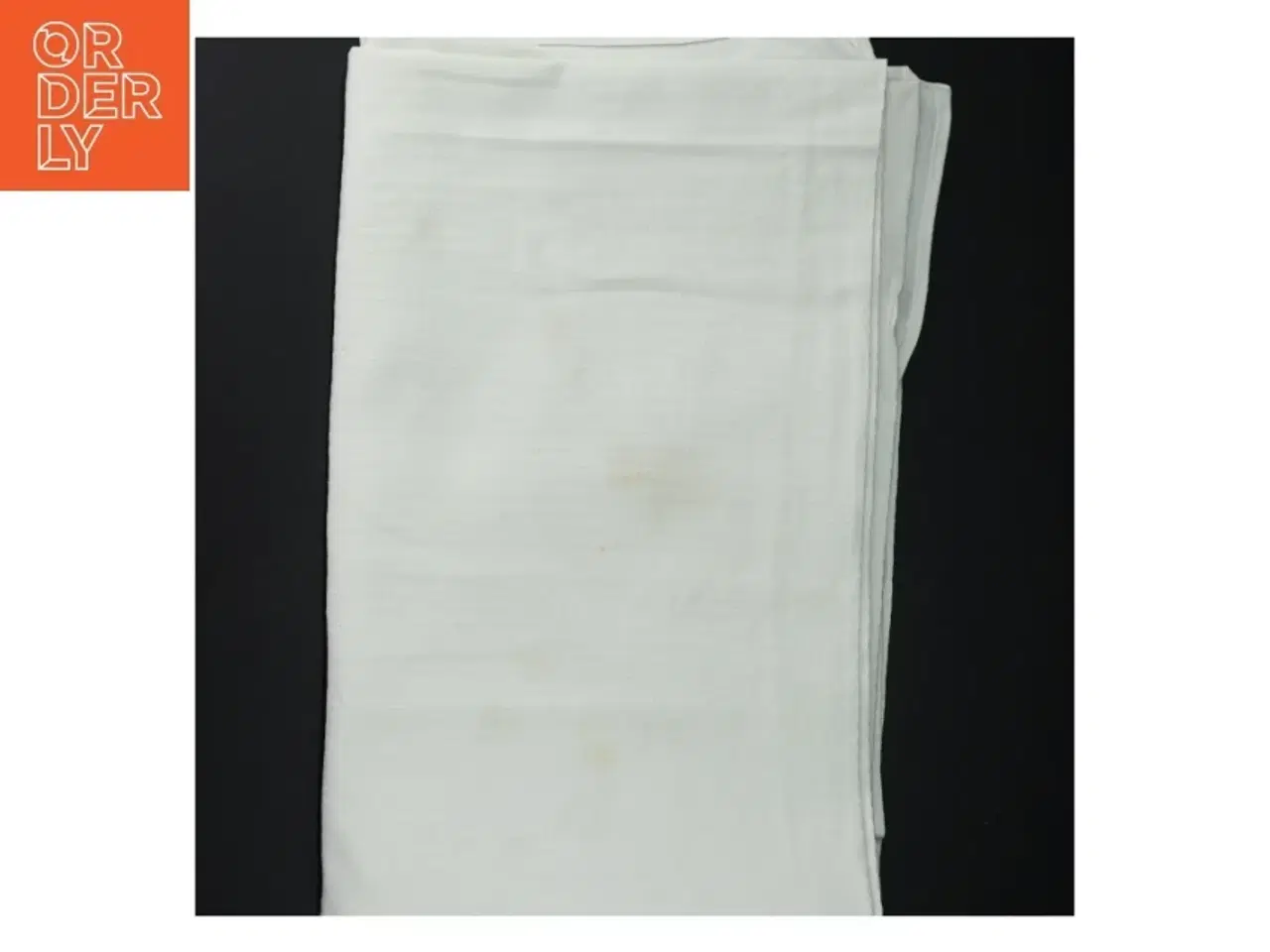 Billede 8 - Hvid dug (str. 135 x 108 cm)