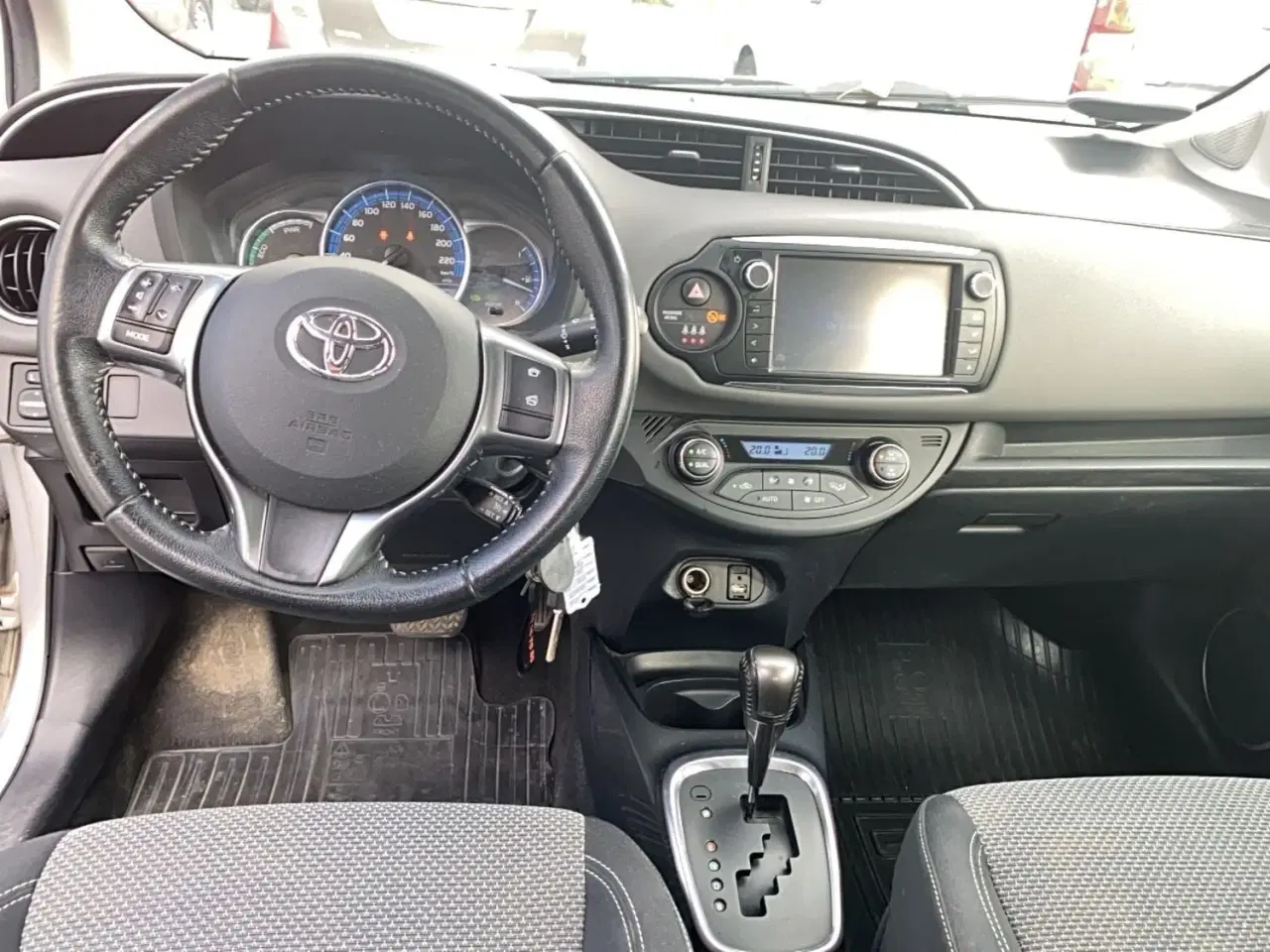Billede 3 - Toyota Yaris 1,5 Hybrid H2 Komfort e-CVT
