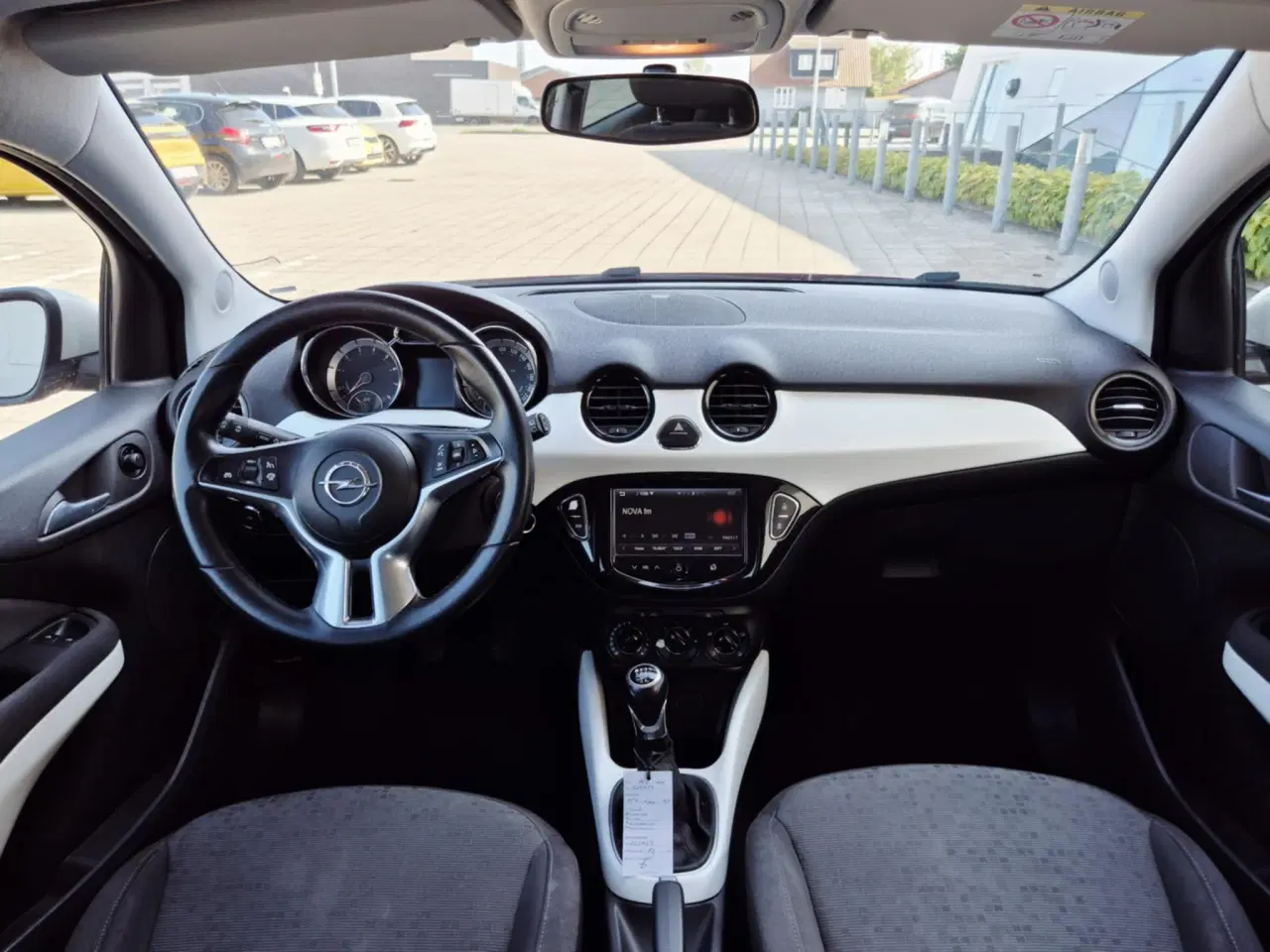 Billede 6 - Opel Adam frisk Nysynet Dks bililigeste pæn og vel