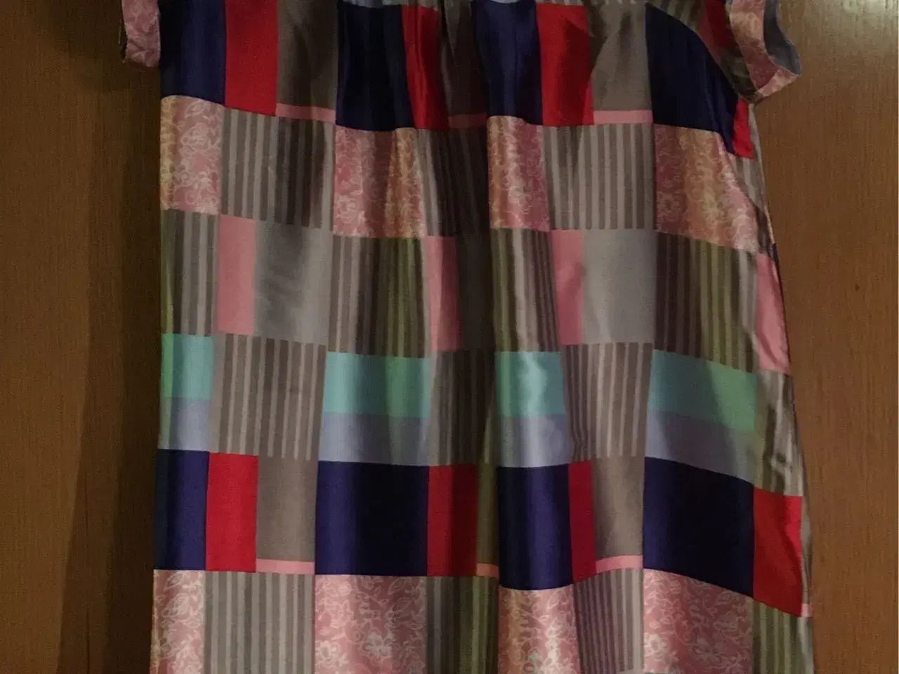 Billede 1 - Flot kjole til salg