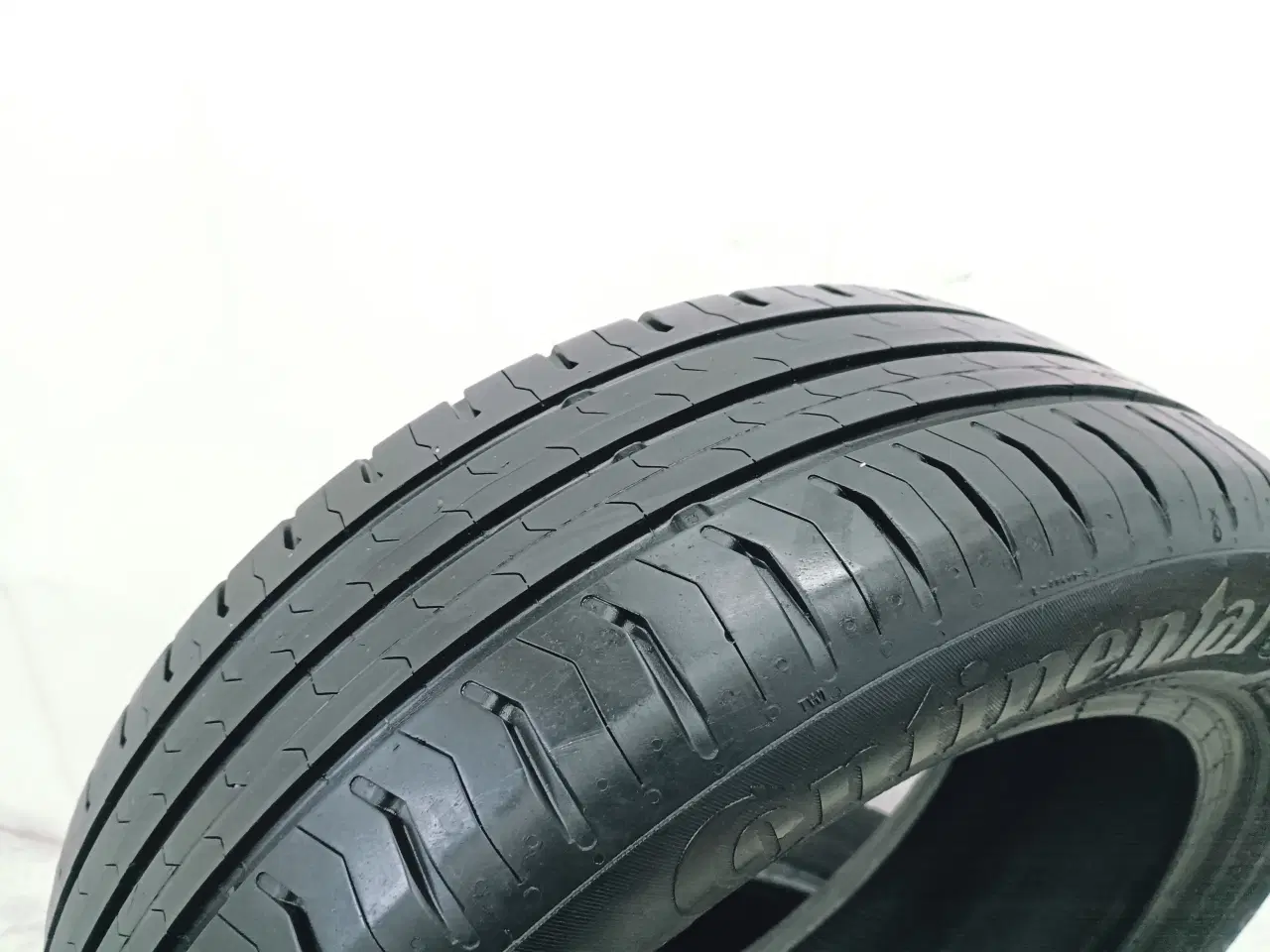 Billede 2 - sommerdæk - 185/55R15 82H Continental (4 stk)