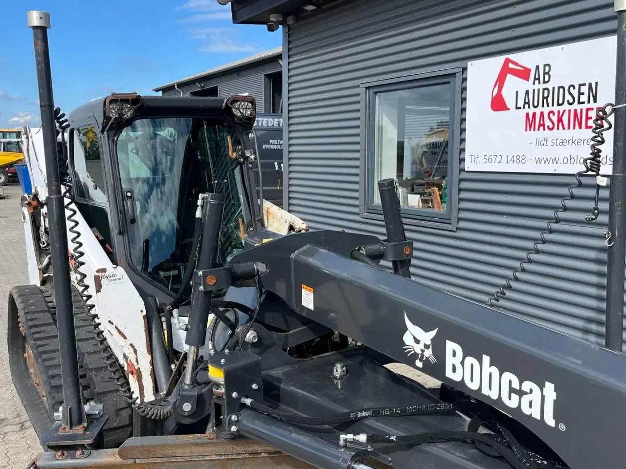 Billede 12 - Bobcat t590 MED afretter+powerrake+knuser