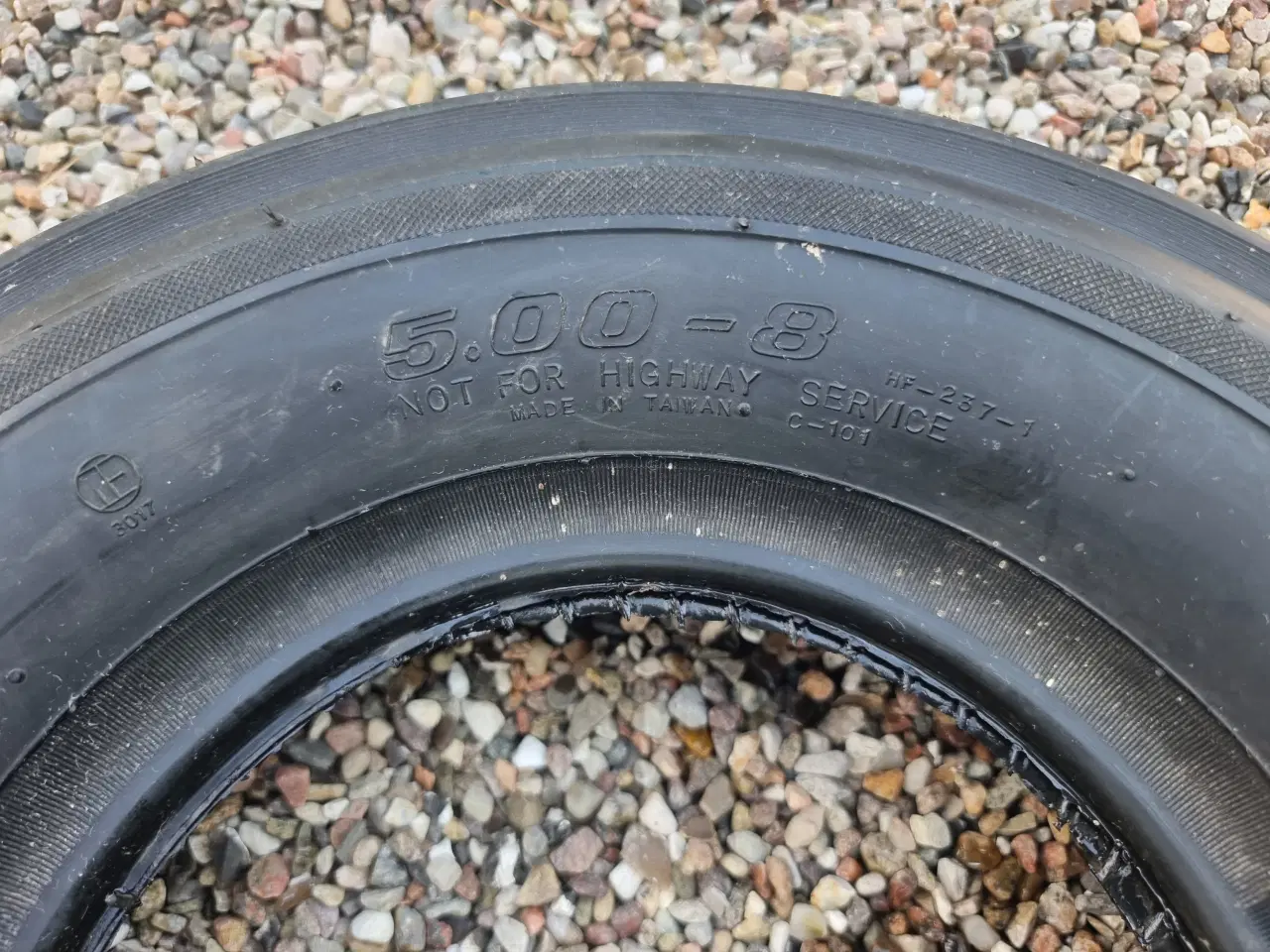 Billede 2 - Landbrugsdæk 5.00-8