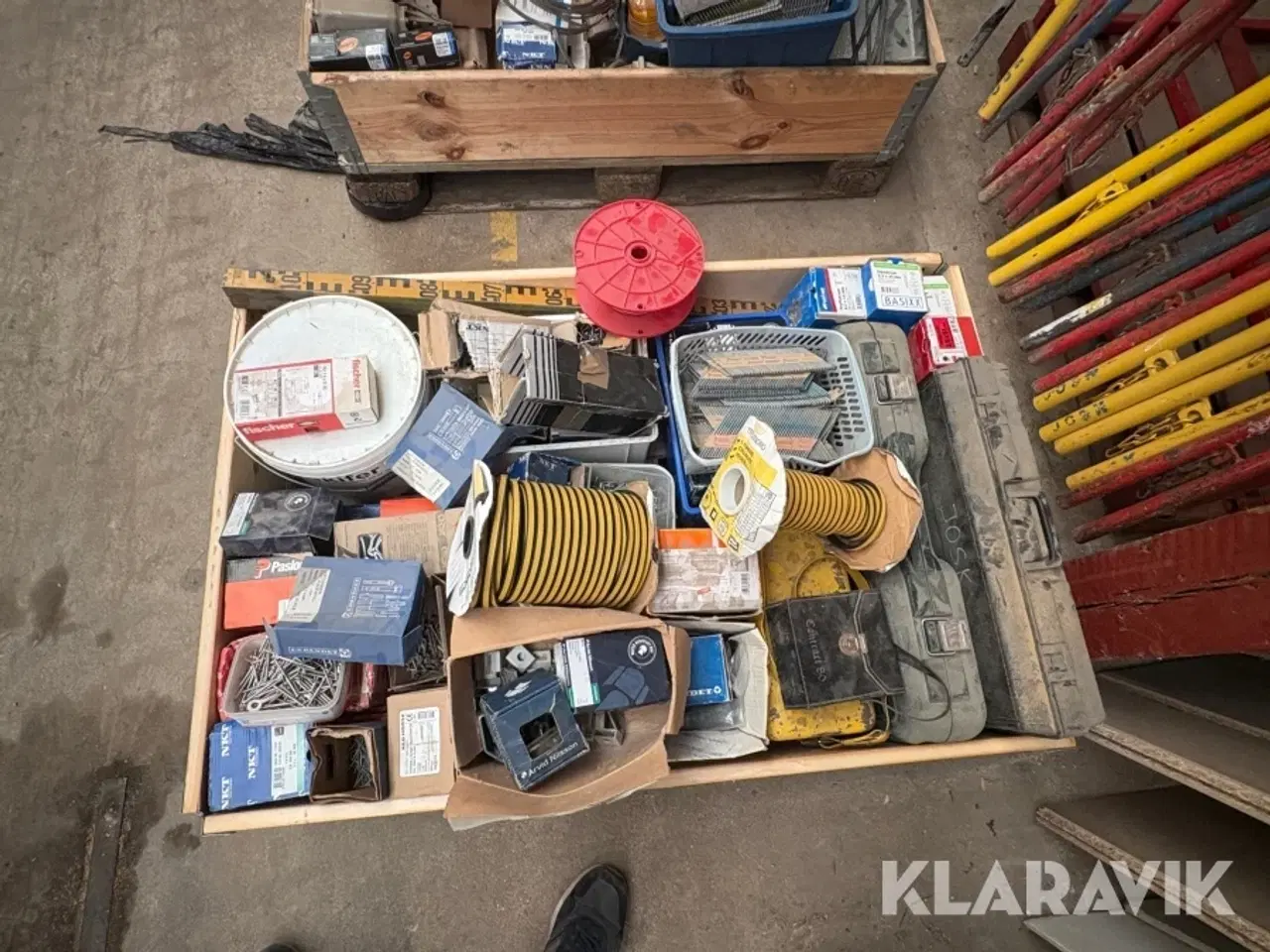 Billede 6 - Blandet værktøj, redskaber og tilbehør 2 paller