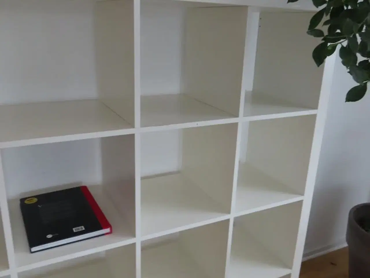 Billede 6 - Reol, bord, stol, m.v.